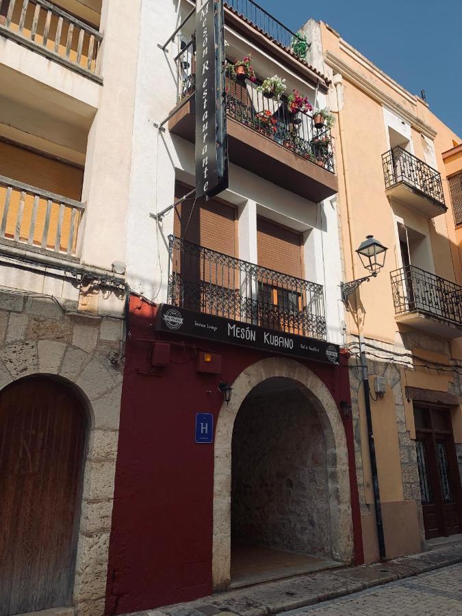 Hotel Mesón Kubano B&B Sant Mateu Exterior foto